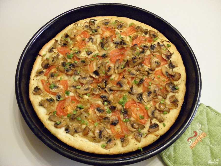 Начинка для постной пиццы. Постная пицца. Домашняя постная пицца. Начинки для постной пиццы. Постная пицца с грибами и помидорами.