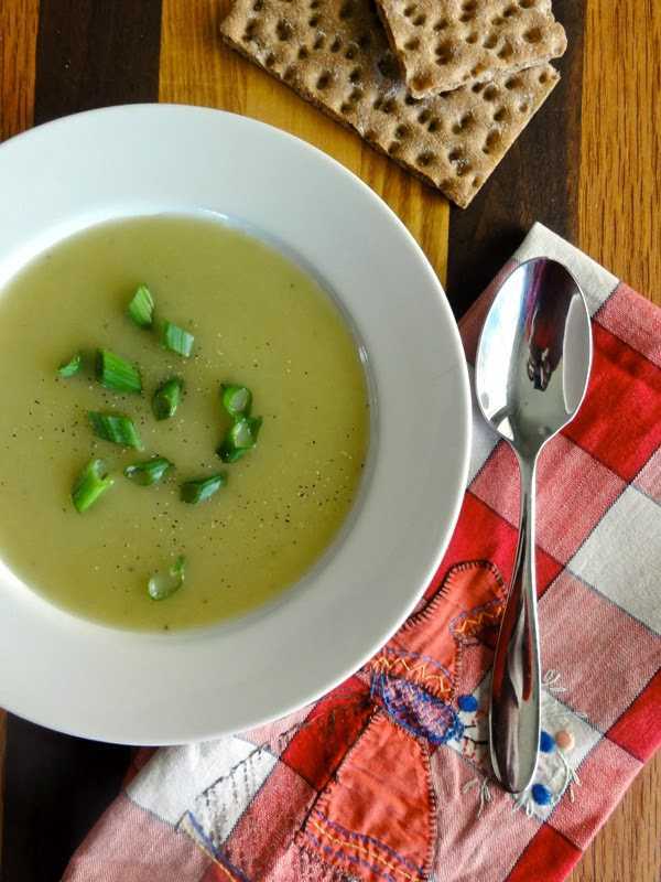 Суп из сельдерея — проверенные рецепты. как правильно и вкусно приготовить cуп из сельдерея.