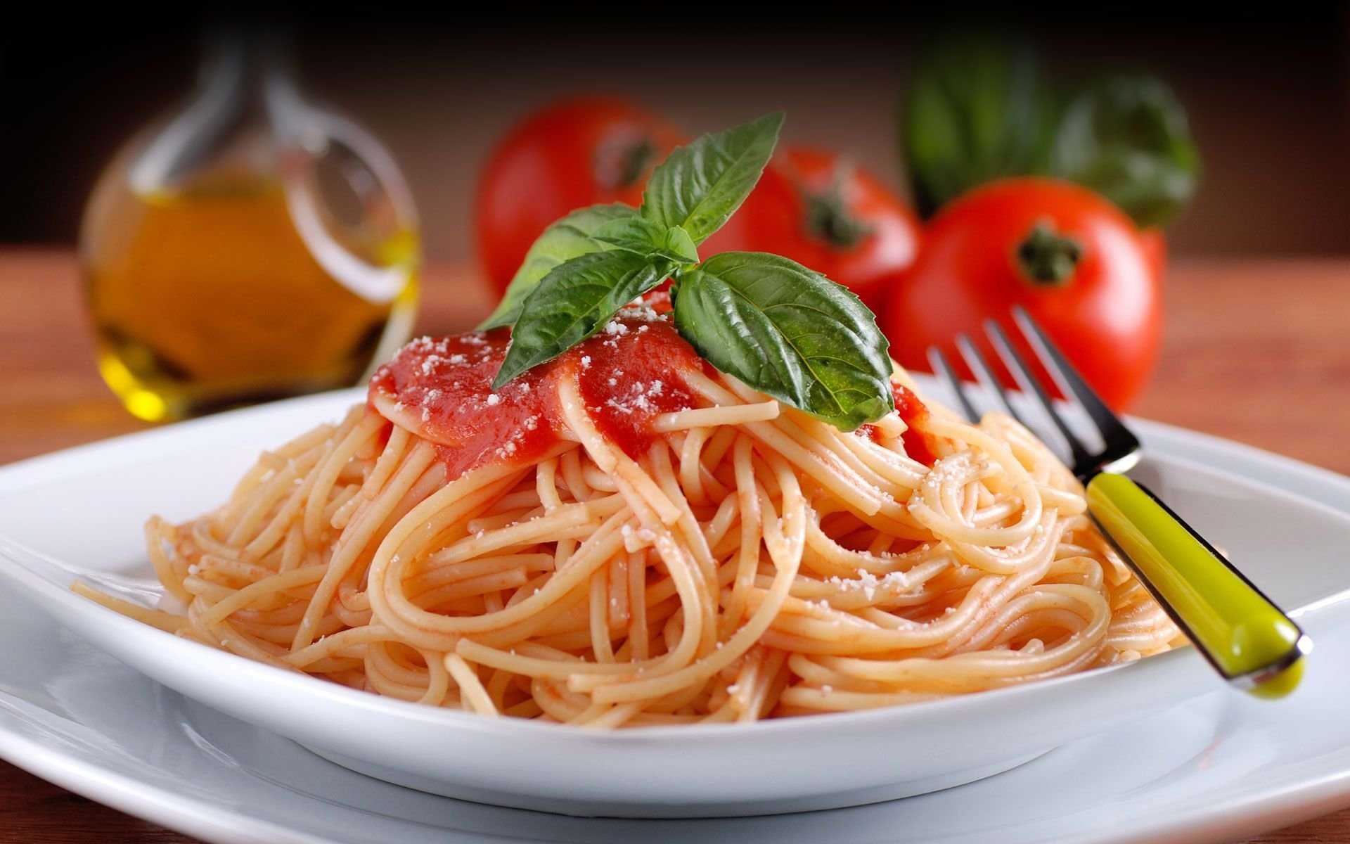 Как называются итальянские блюда. Спагетти Аль Помодоро. Итальянская кухня. Итальянская кухня блюда. Итальянская паста.