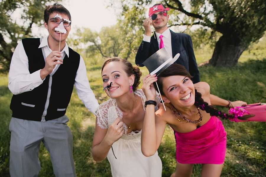 Прикольные свадебные конкурсы для гостей без тамады