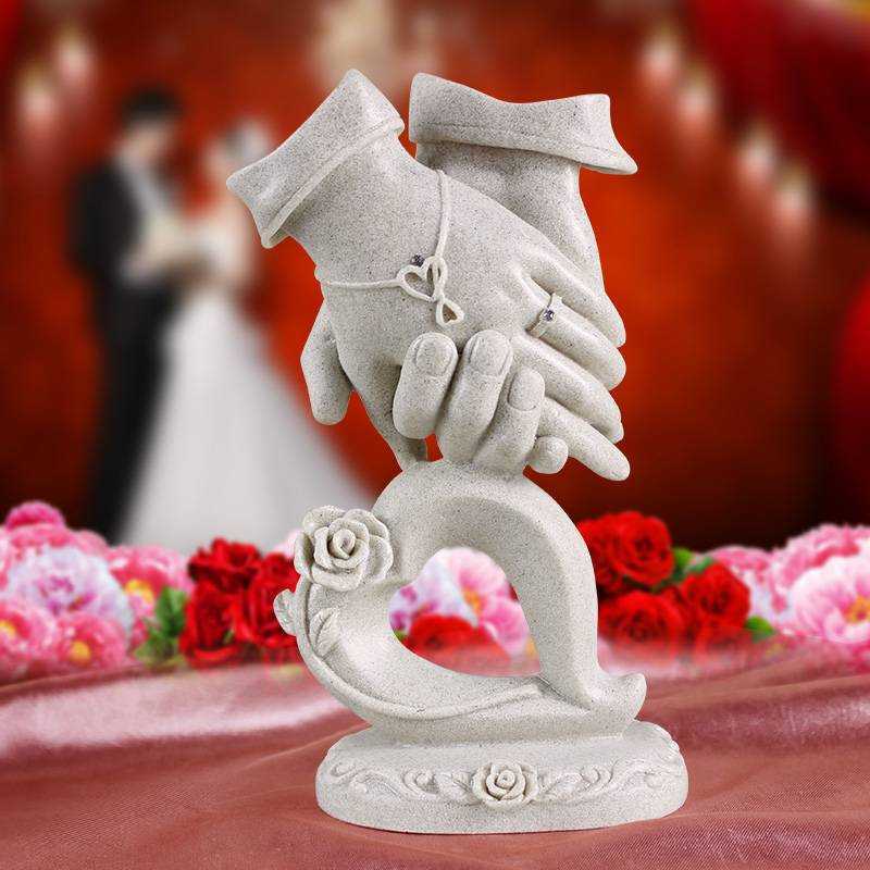 7 лет брака — какая свадьба и что дарить супругам?